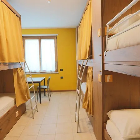Corte Milano Hostel