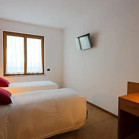 Hostel Corte Milano Rozzano