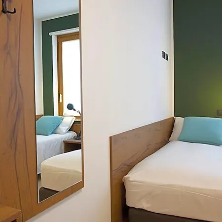 Hostel Corte Milano Rozzano