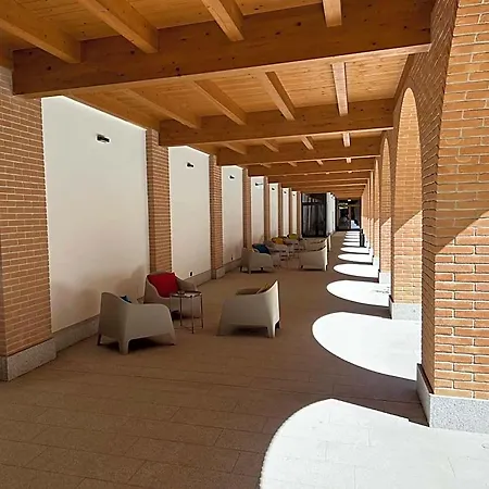 Corte Milano Hostel *