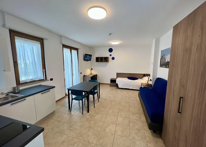 Corte Milano Hostel Rozzano